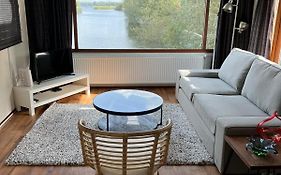 C'est la Vie Houseboat