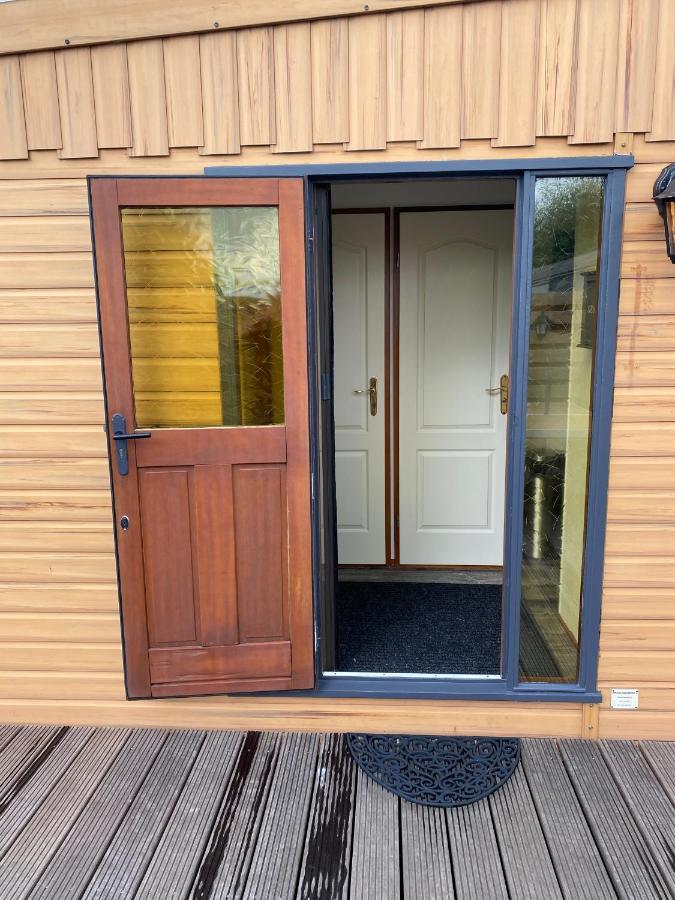 Hotel C'est la Vie Houseboat à Nederhorst den Berg Extérieur photo
